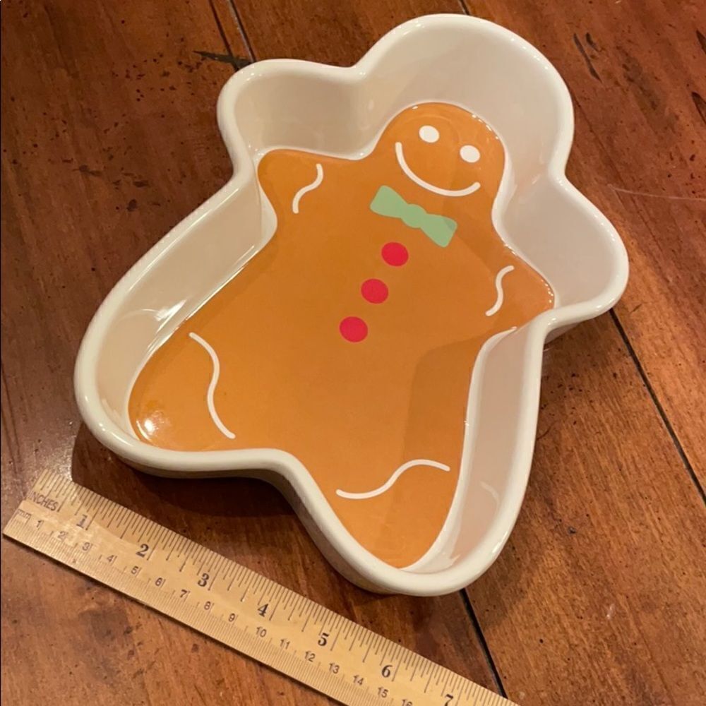 Chantal Gingerbread Baker - Picture 4 of 5